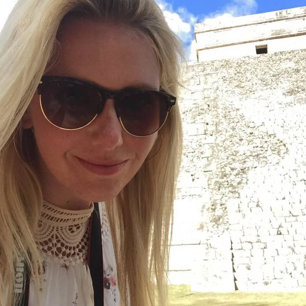 Meet your Posher, Carra